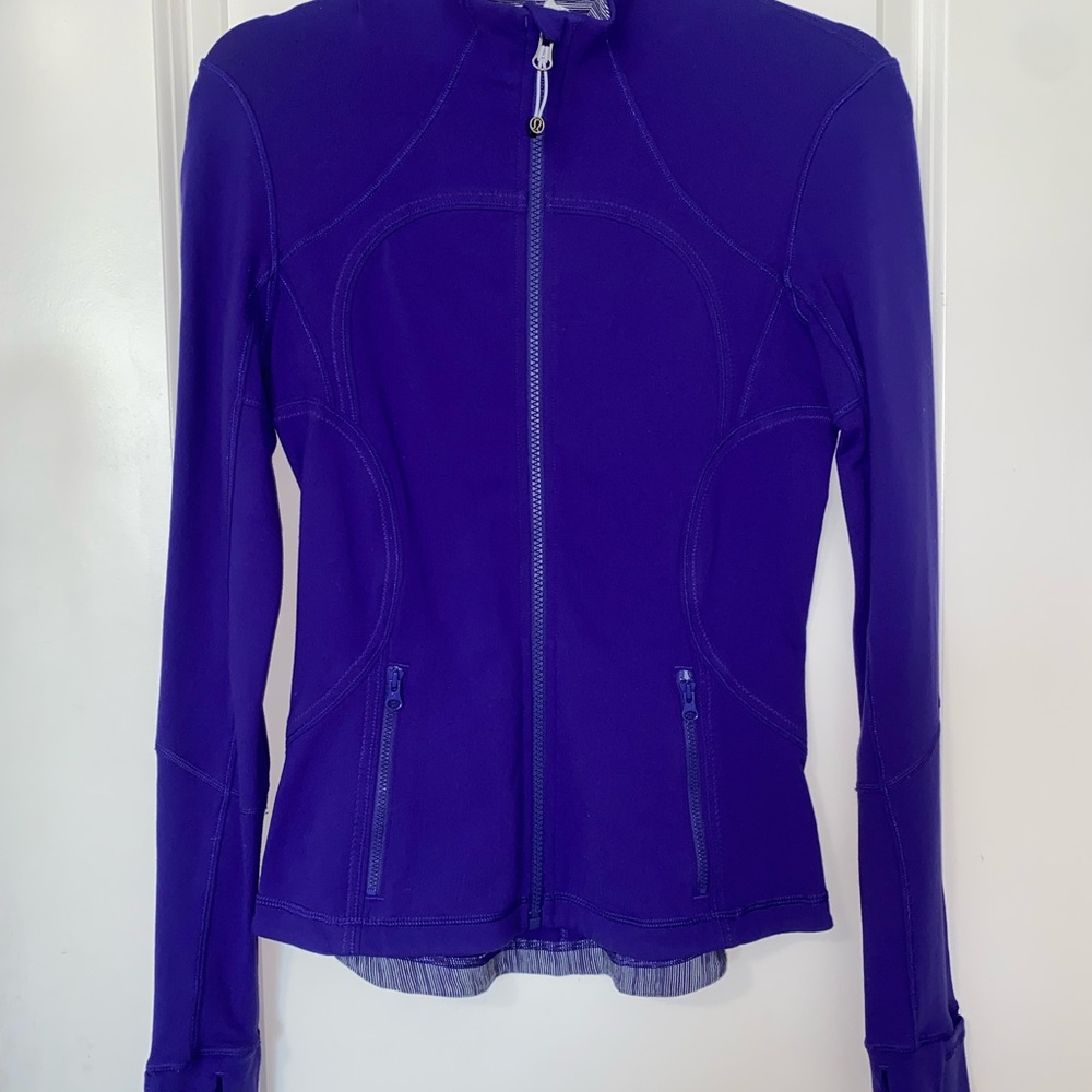 Lululemon Athletica Purple Ski Jacket Sleek Design